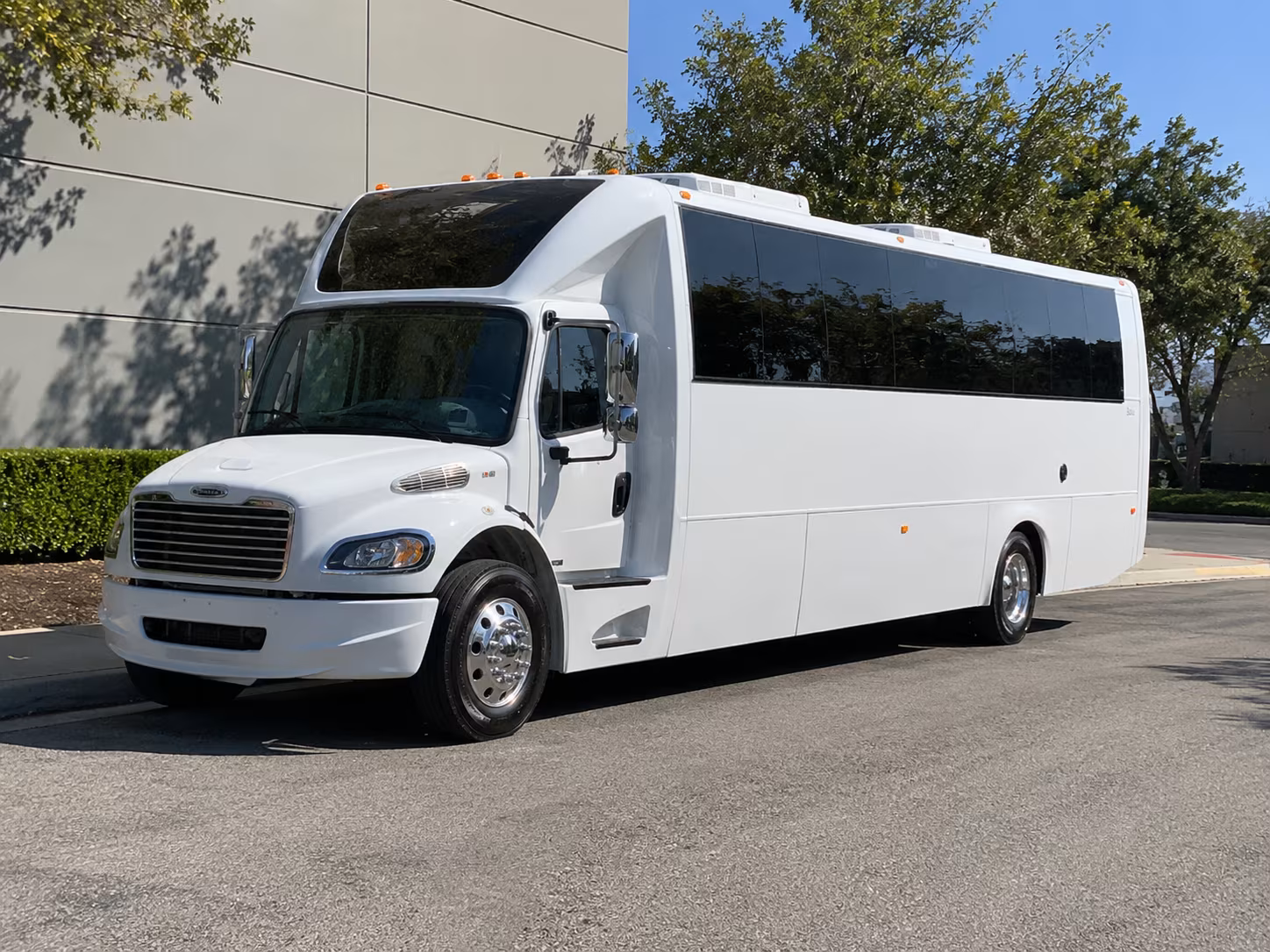 party buses to ball arena concerts and events in denver