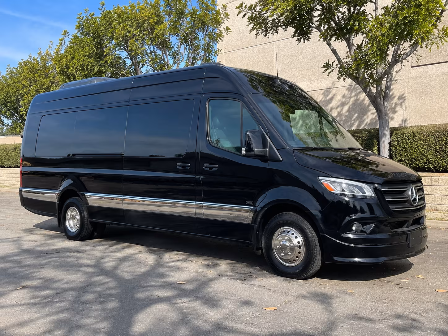 secure transportation for your next bachelor or bachelorette party 3