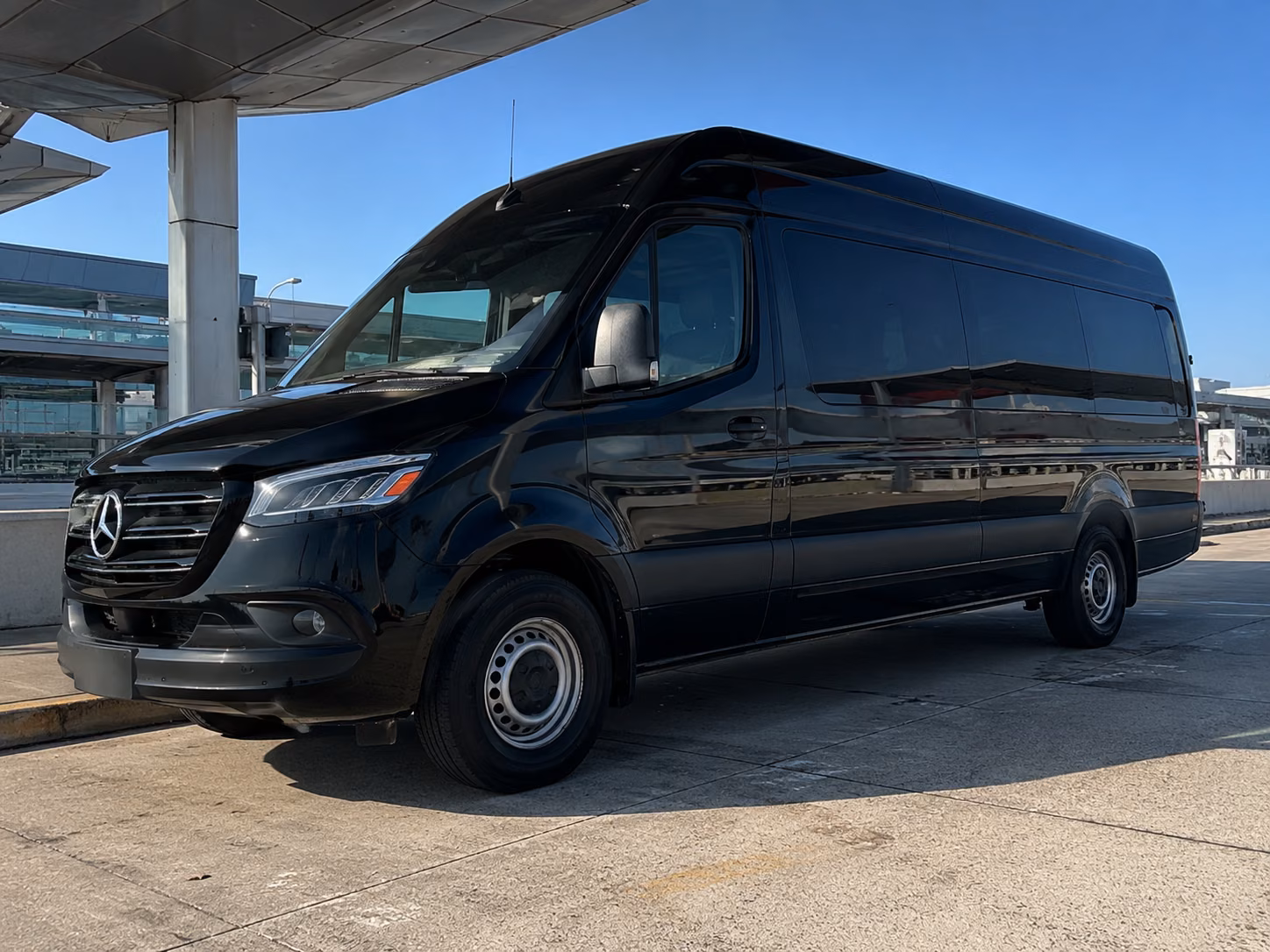 sprinter vans and minibuses for small corporate groups in westminster